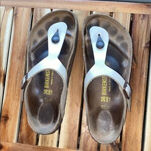 Gizah Birkenstocks Size 38 per loved